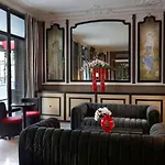 Hotel Eiffel Seine
