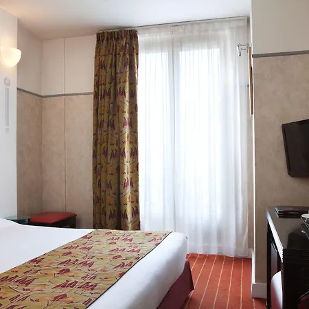 Hotel Eiffel Seine
