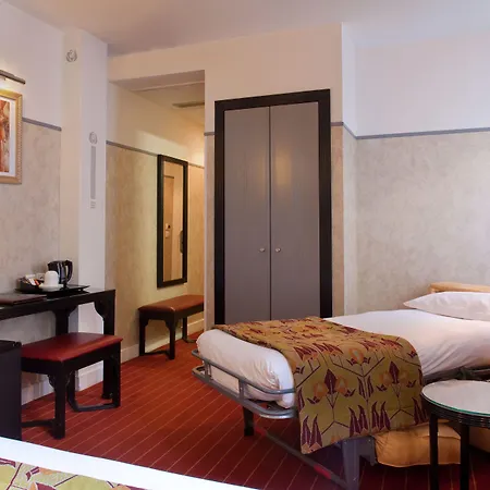 Hotel Eiffel Seine Parigi