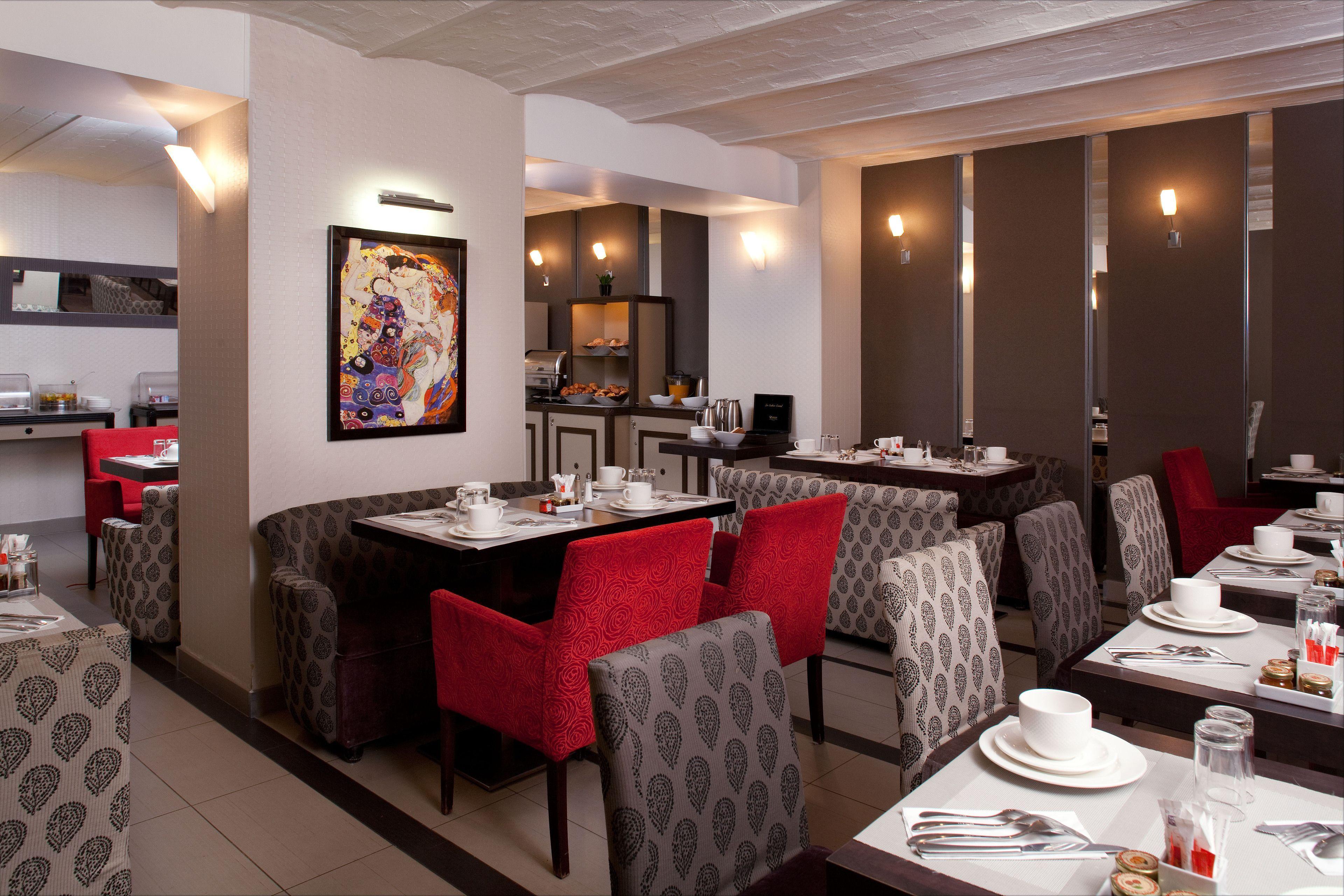 Hotel Eiffel Seine Parigi